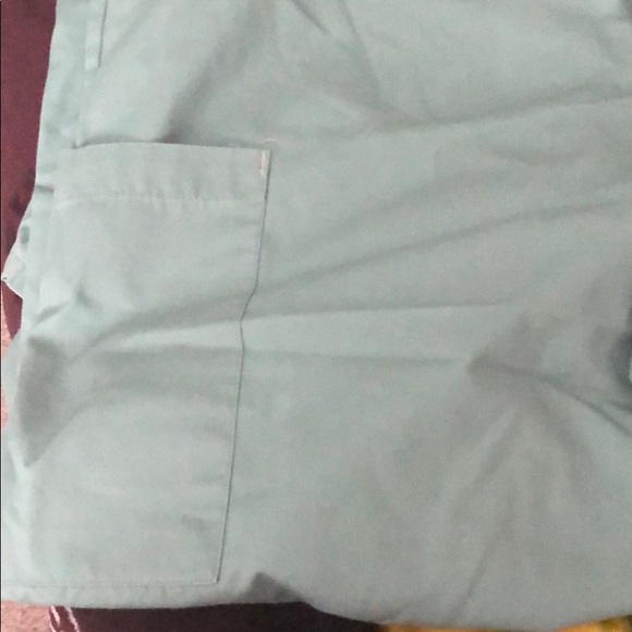 Scrub Set Top & Bottom - Picture 7 of 8